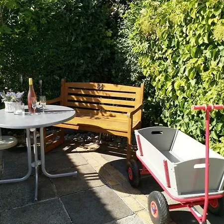 Semesterbostad Ferienhaus Leuchtturmwarter Rostock